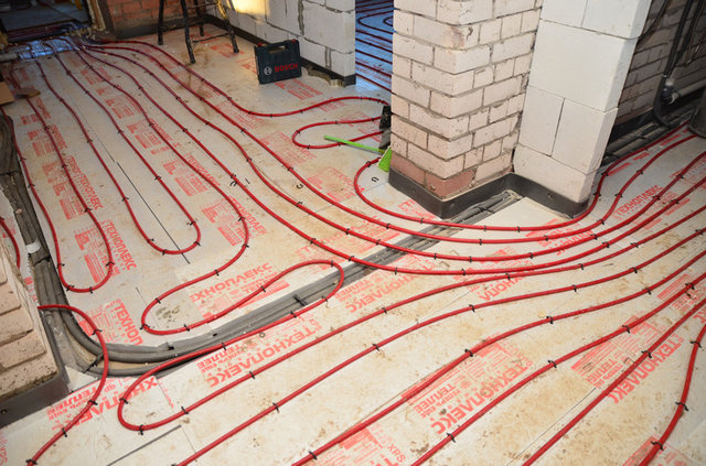 Монтаж отопления в загородном доме, с.Минское