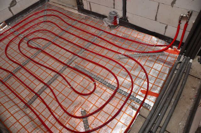 Монтаж отопления в таунхаусе, Москва