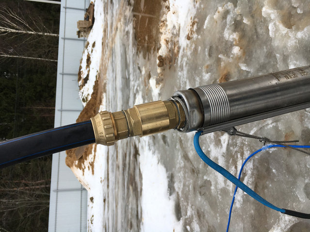 Установка скважинного насоса Grundfos SQE