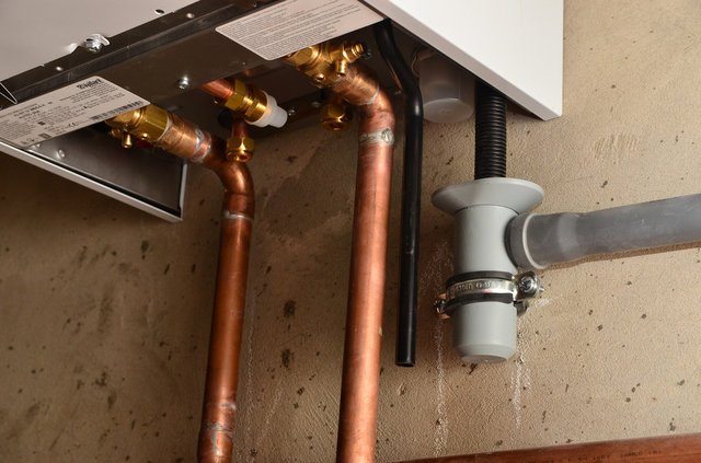 Монтаж отопления с конденсационным котом Vaillant 36 кВт в Костроме