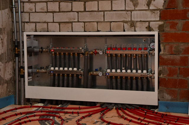 Монтаж отопления с конденсационным котом Vaillant 36 кВт в Костроме