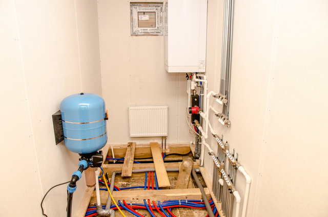 Отопление в деревянном доме, Москва (кликай, чтобы увидеть все фото)