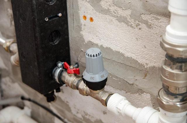 Монтаж водяного теплого пола в частном доме